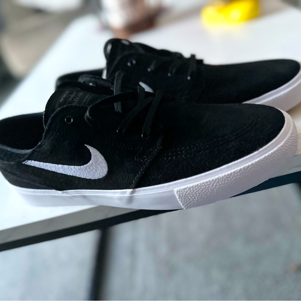 Nike SB Stefan Janoski Size 9